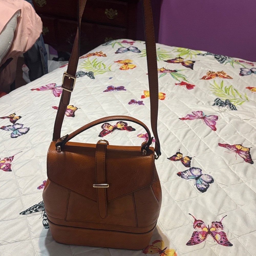 Divina Firenze Genuine Leather Shoulder Bag - Picture 6 of 9